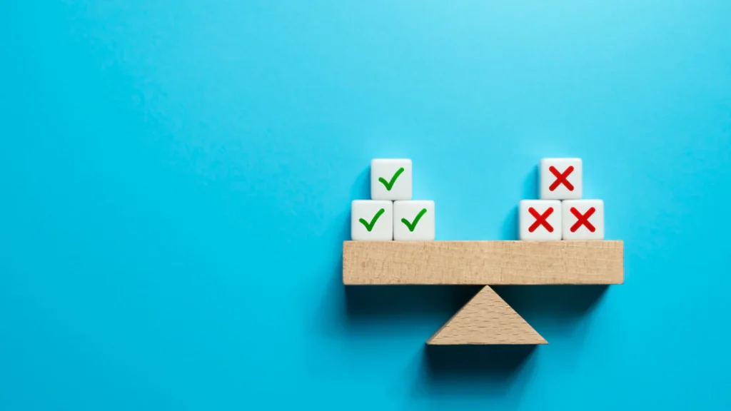 Key Differences Between PLR and MRR