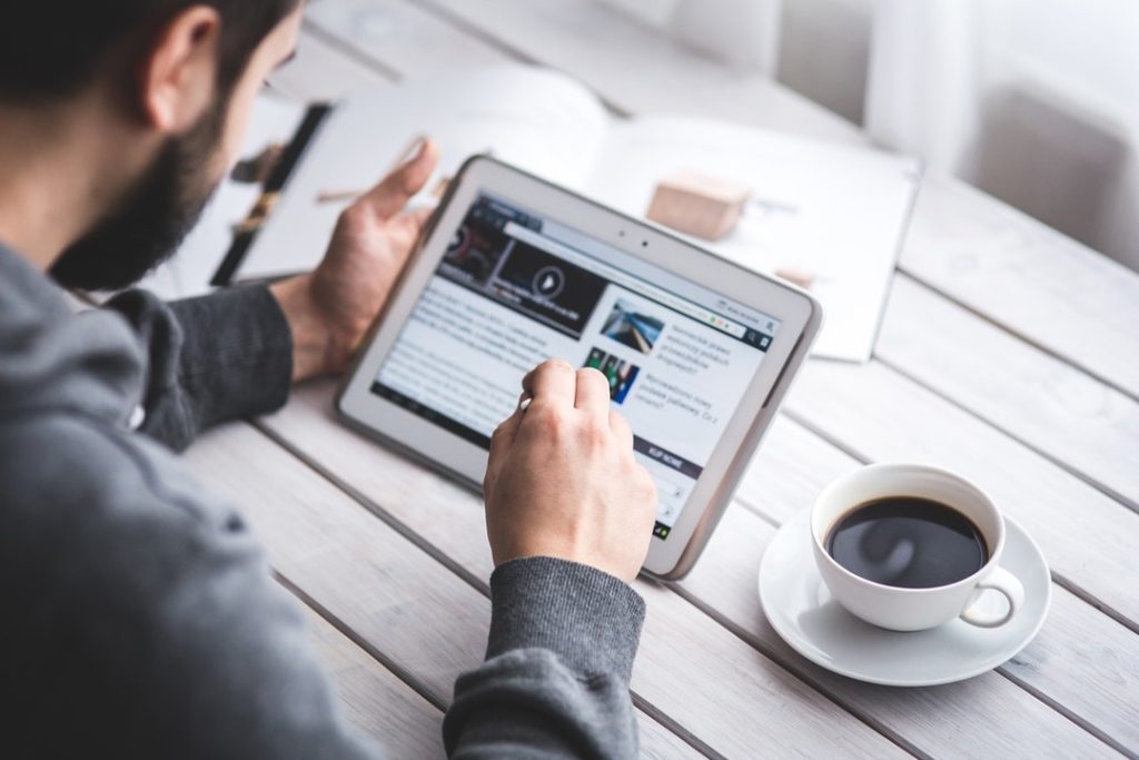 Effective Use of Images and Videos